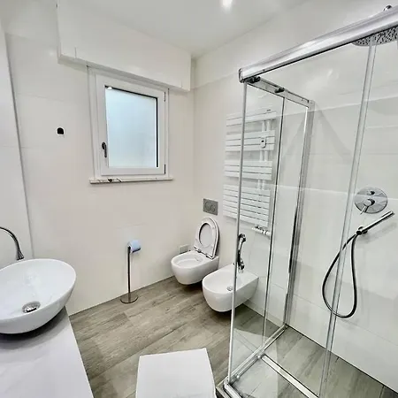 Lussuoso 130 Mq Zona Cipro * Rome